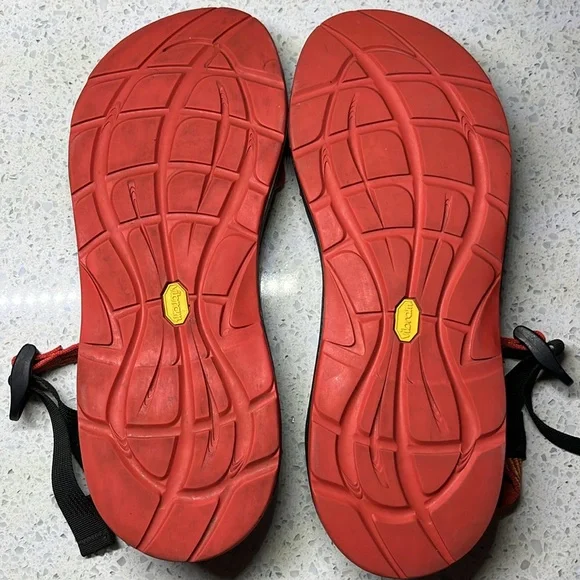 ☀️☀️ Chaco Sandals ☀️☀️ - Picture 7 of 7